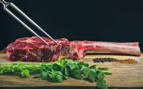 2021-07-Davide-Taricco-Entrecote-taglio-carne-pregiata